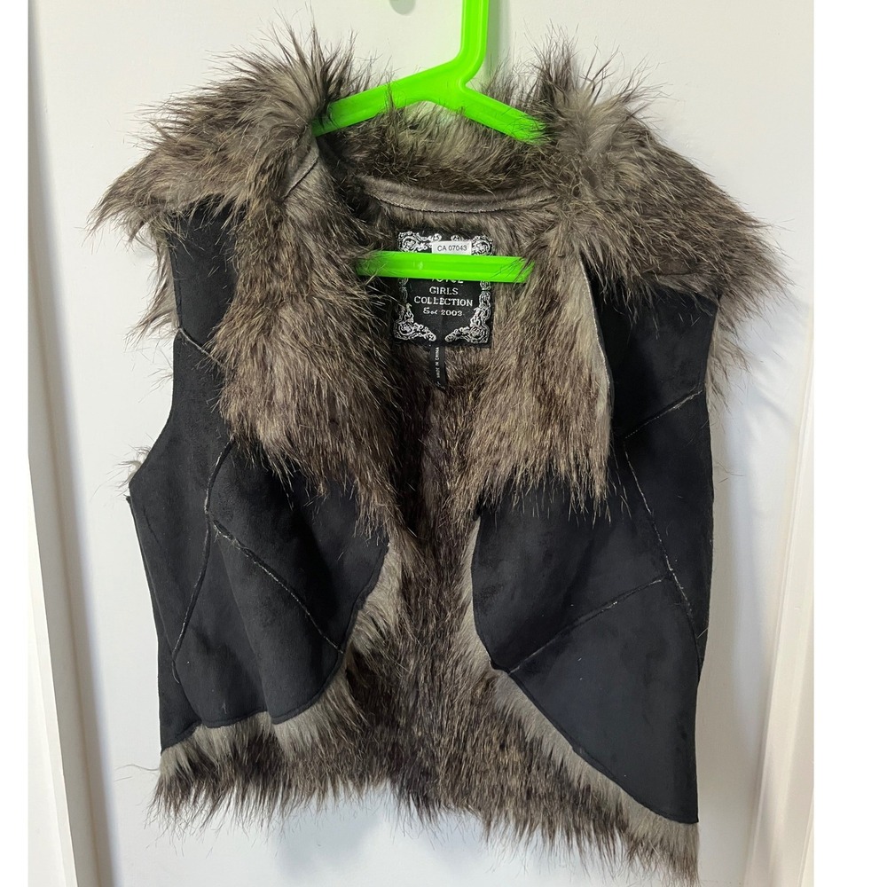 Yoki Girls Black Faux Suede Fur Trim Open Front Vest Size L 12-14 V189G